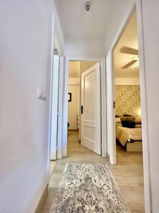 Apartamento En El Fuerte Centro Al Lado De La Playa *